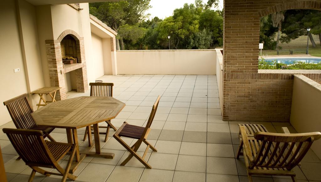 Apartment Bonmont Bonmont Terres Noves Oda fotoğraf
